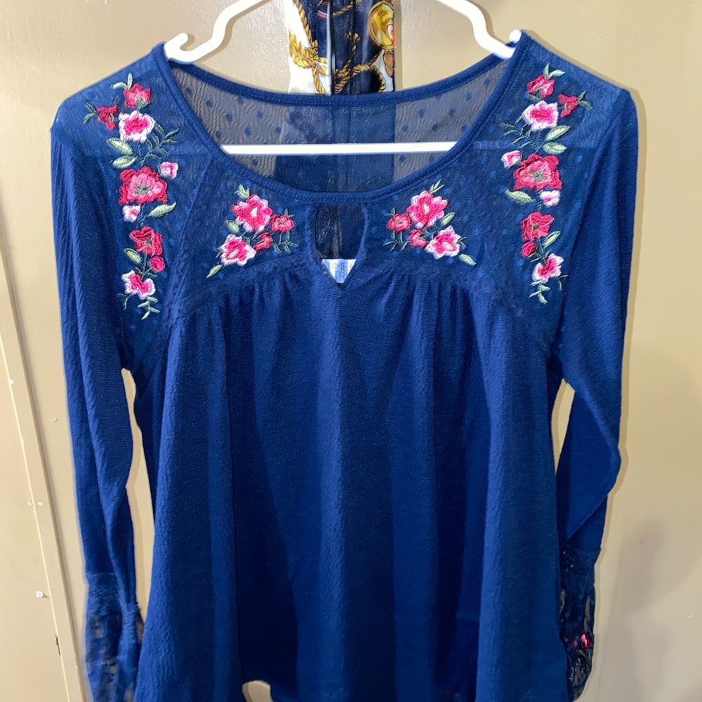 Long Sleeve Mesh Shirt